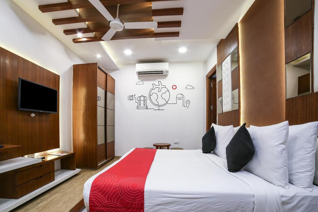 Collection O Motif South City 1 Near Appu Ghar Gurgaon Extérieur photo