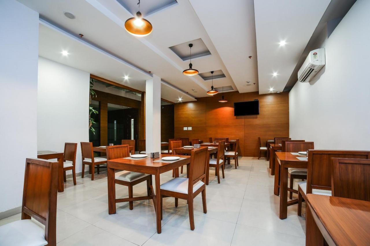 Collection O Motif South City 1 Near Appu Ghar Gurgaon Extérieur photo