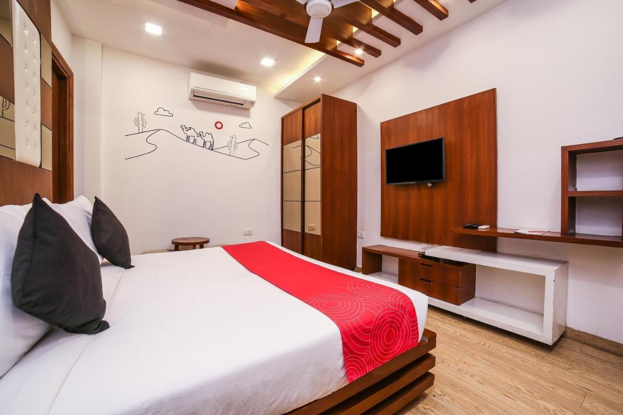 Collection O Motif South City 1 Near Appu Ghar Gurgaon Extérieur photo