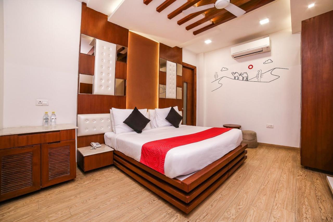 Collection O Motif South City 1 Near Appu Ghar Gurgaon Extérieur photo